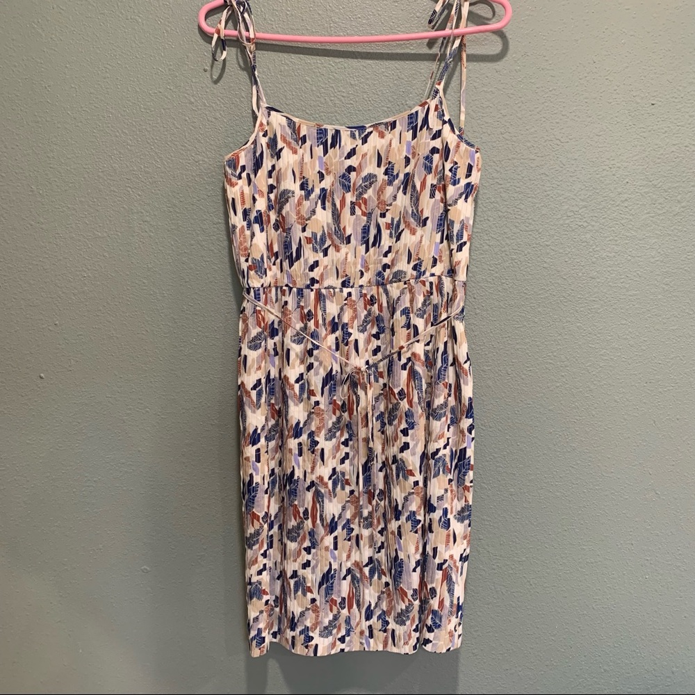 Banana Republic | Pleated Dress with Leaf Design